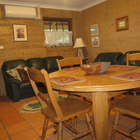 Bentwood Olive Grove Accommodation Greenough Екстериор снимка